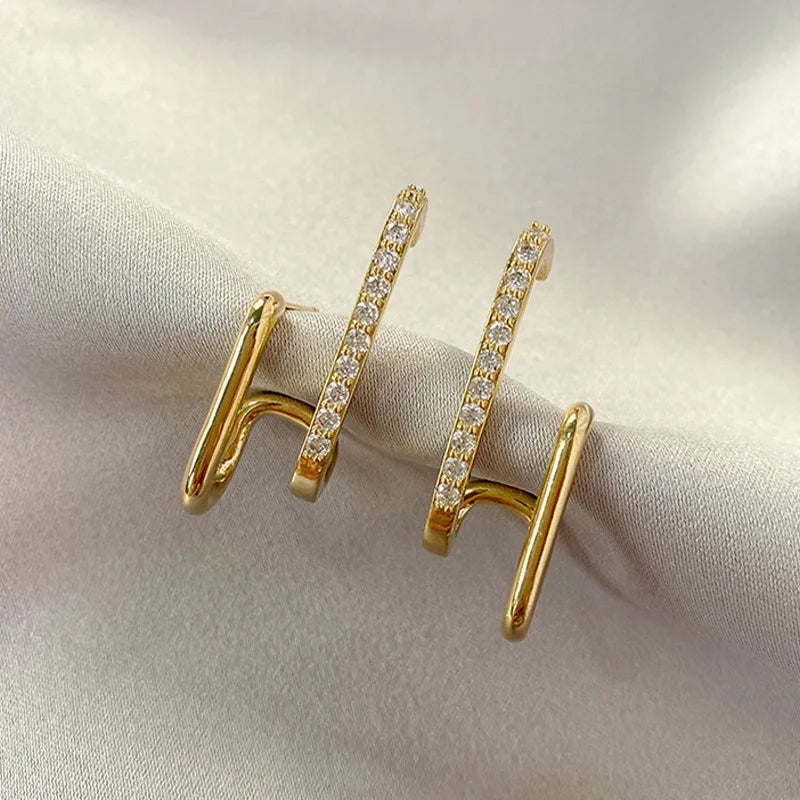 Claw Stud Earrings