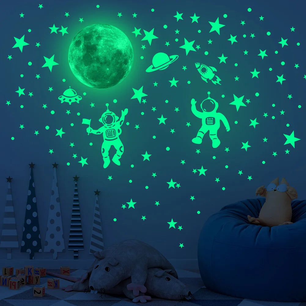 Create a dreamy, out-of-this-world atmosphere with our Luminous Astronaut Star Moon Wall Decor. Perfect for bedrooms, nurseries, or playrooms, this glow-in-the-dark wall art features a whimsical astronaut surrounded by stars and moons, bringing the magic of space exploration to your home.