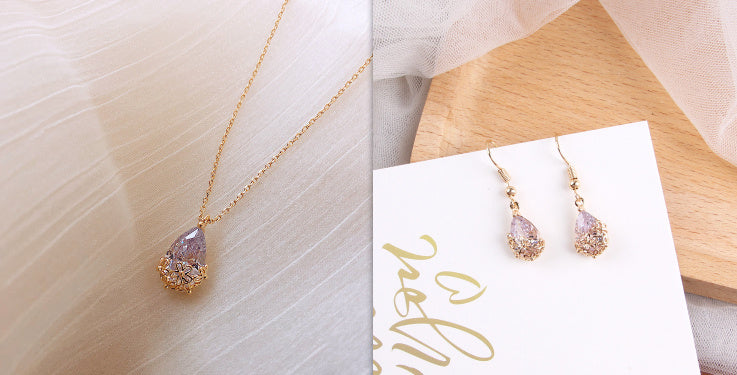 Crystal Water Drop Pendant Necklace